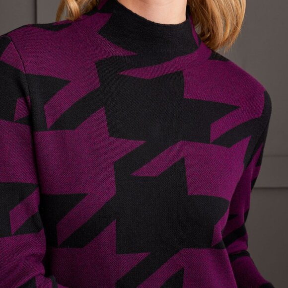 Tribal Dress - Picture 2 of 4